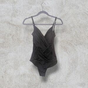 Merona Women's One piece swimsuit black size medium